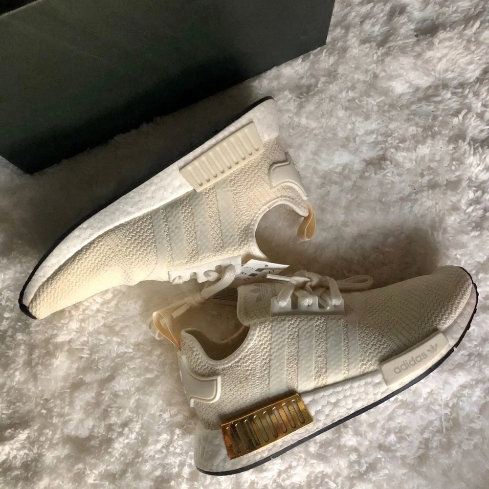 Adidas NMD_ R1 - Picture 2 of 9